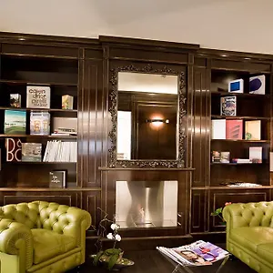 Ares Eiffel 4* Париж